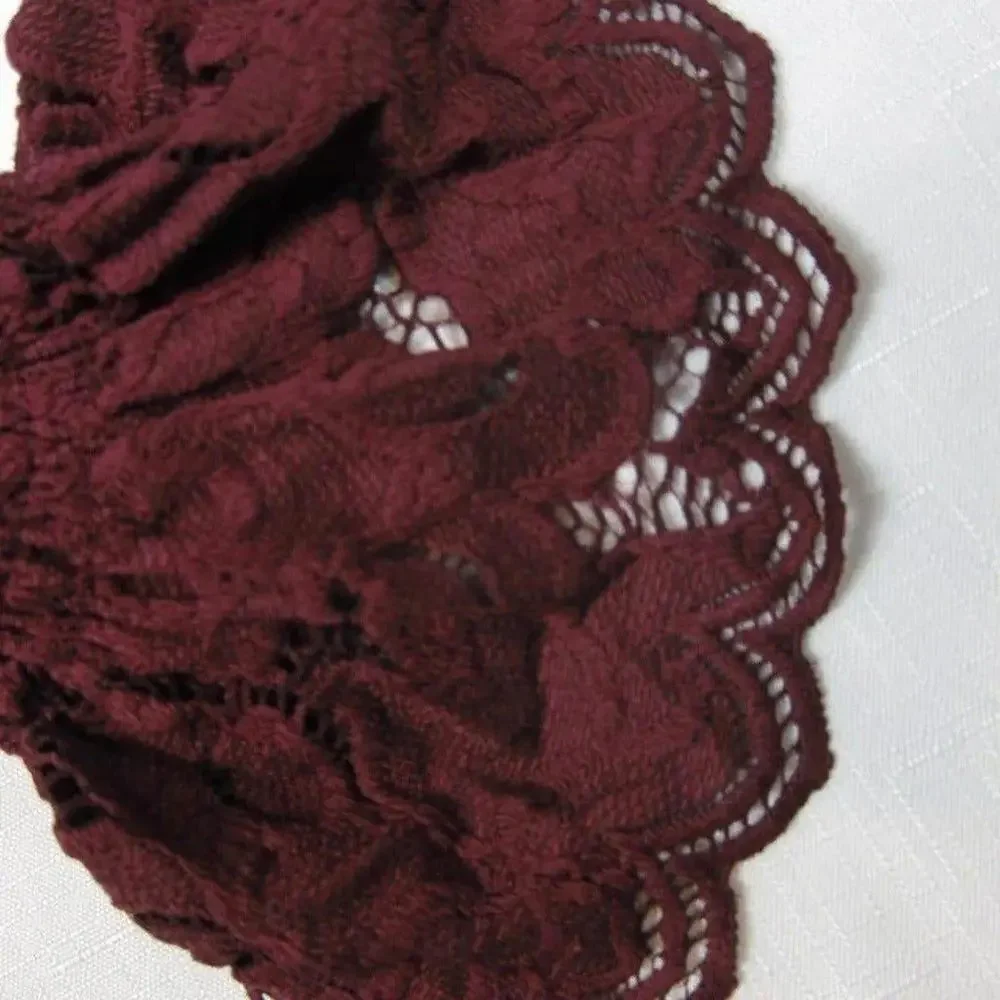 Free People romantic details